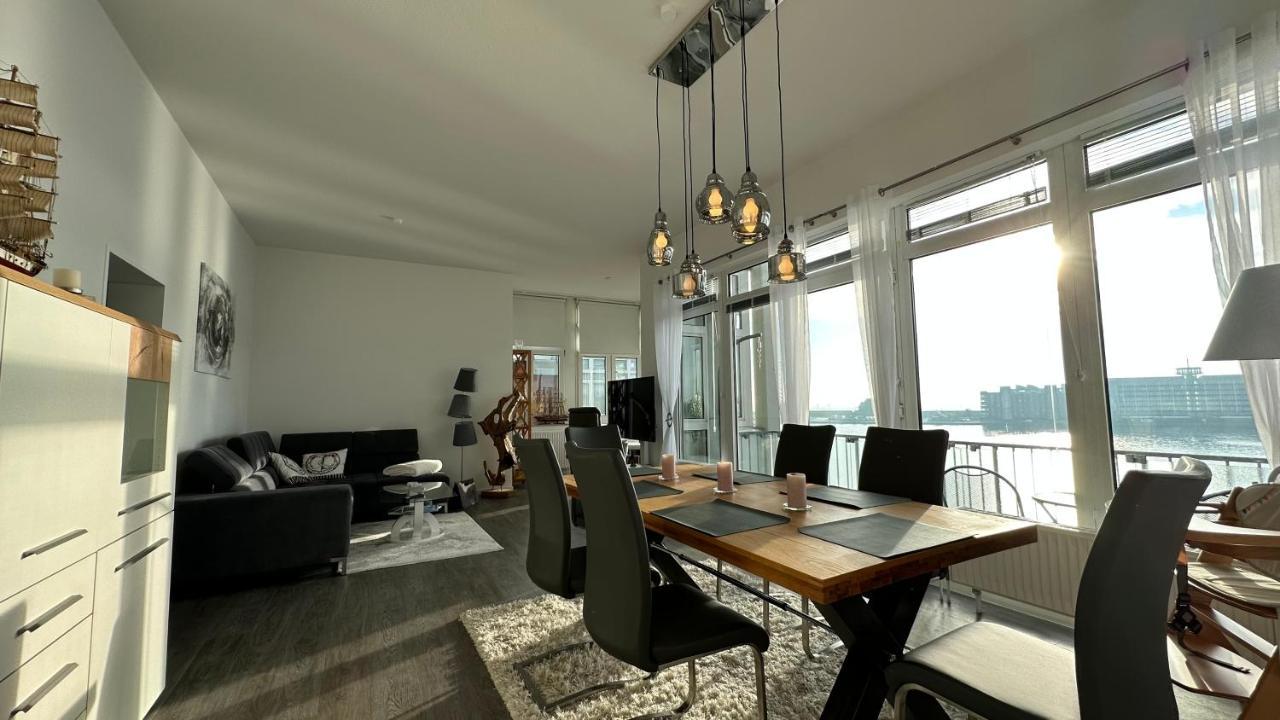 Ferienwohnung Mit Blick Aufs Meer In Wilhelmshaven Esterno foto
